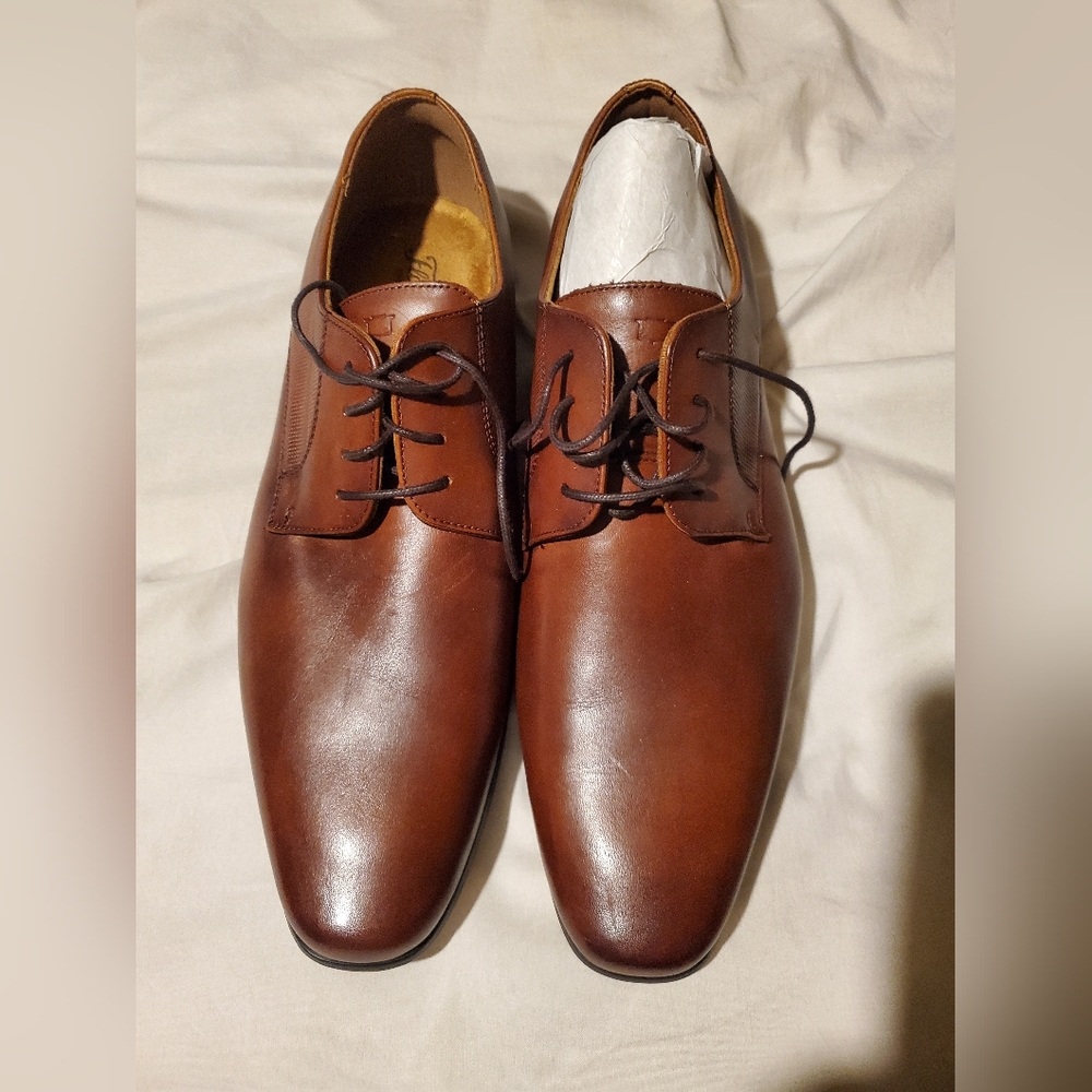 Used Mens Florsheim brown dress shoes size 12EEE